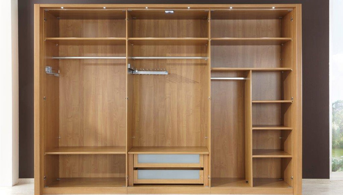 Semi-Solid-Interior  